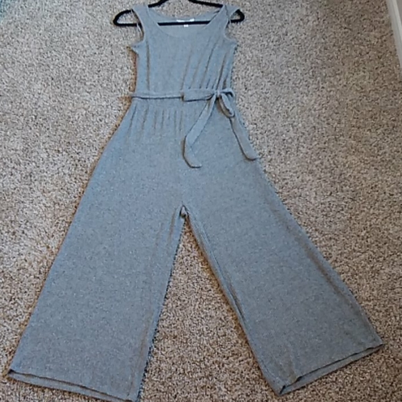 LC Lauren Conrad Pants - Lauren Conrad knitted romper